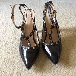 Lookalike 'Valentino Rockstud' heels