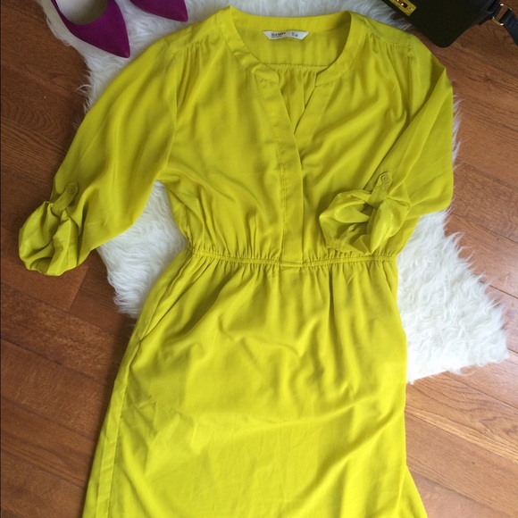 Old Navy Dresses & Skirts - Old Navy Citrus Shirtdress