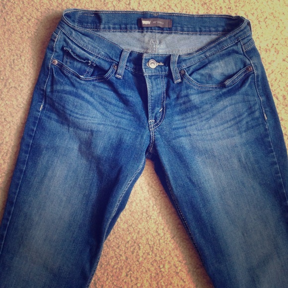 Levi Strauss skinny dark blue jeans