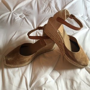 ✨SOLD✨ Kanna tan suede espadrilles