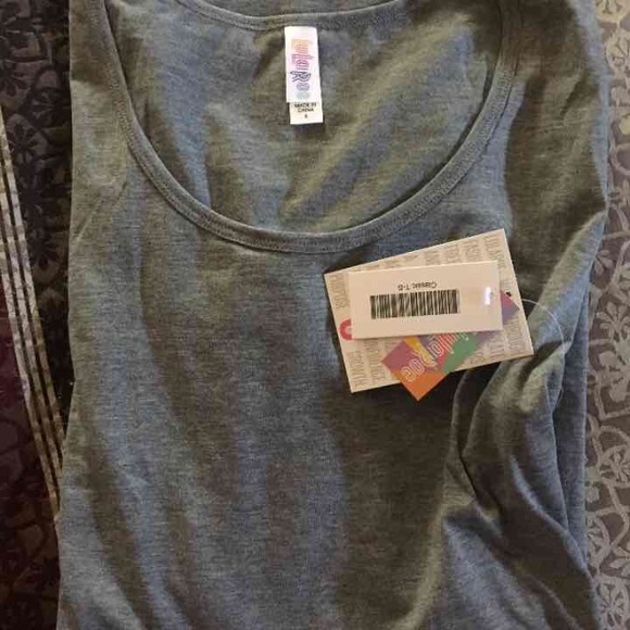 Lularoe small classic T -gray- - Picture 1 of 2