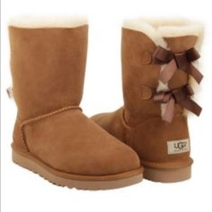 ‼️NWOT‼️Bailey Bow Uggs