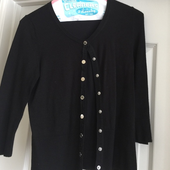 Cardigan sweater