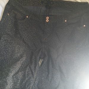 Animal print jeans