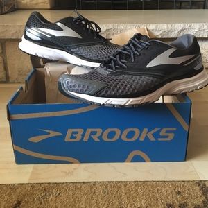 Brooks Men's Lightweight Launch 2