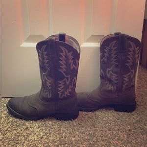 Women's Ariat boots