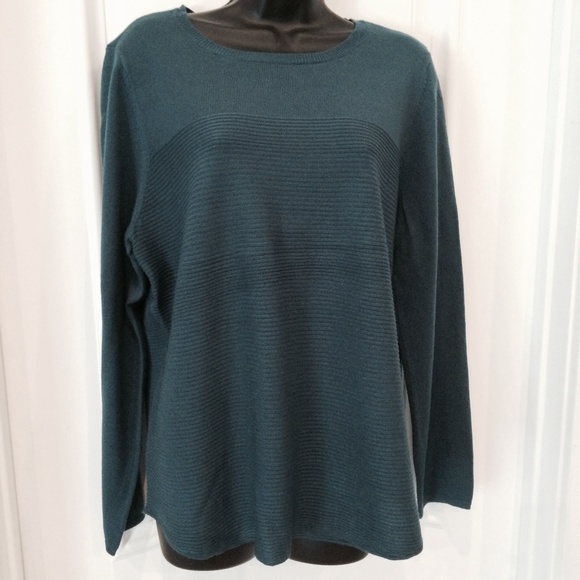 🌟💥HOST PICK!!!✨💫CROFT&BARROW sweater - Picture 1 of 4