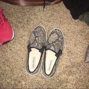 Steve Madden Slip On Sneakers