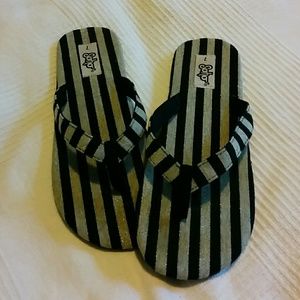 Soho flip flops