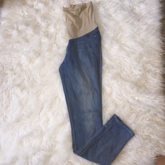 Maternity 7 Jeans