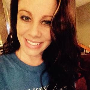 Meet your Posher, Leeann