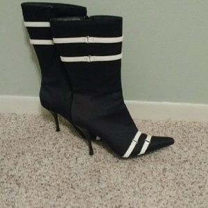 The cutest boots you'll ever own!