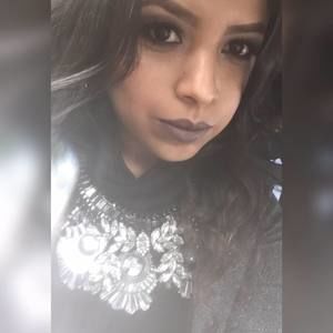 Meet your Posher, Gabriela