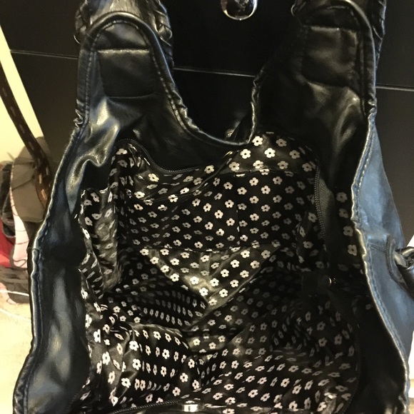Minnie Large Tote - Picture 3 of 3