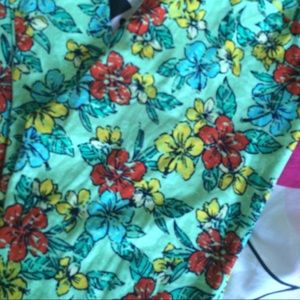 Lularoe tall and curvy leggings