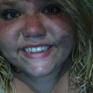 Meet your Posher, Adriana