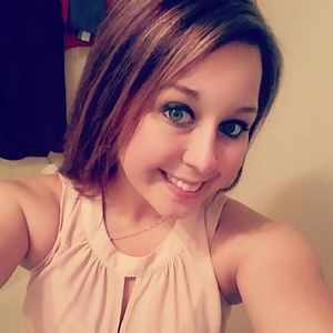 Meet your Posher, Suzanne