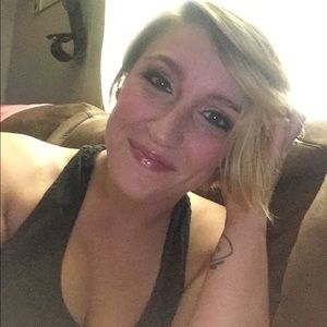 Meet your Posher, Brandee