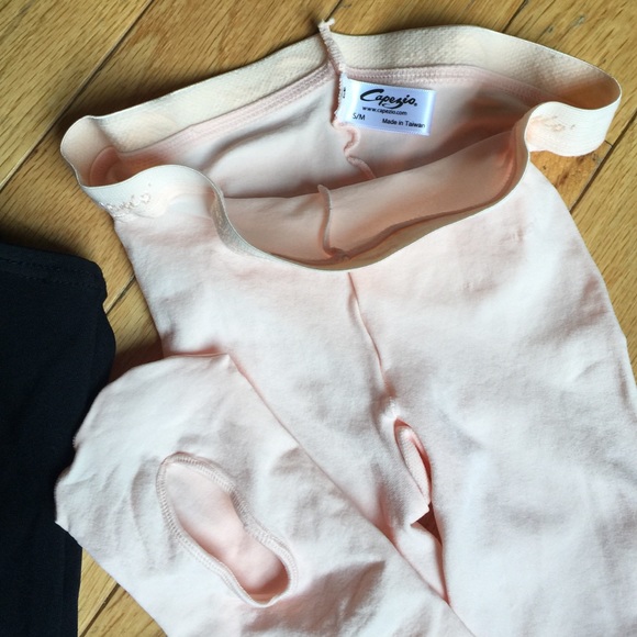 💃🏻SOLD💃🏻 Tank Leotard, Tights & Dance Shoes - Picture 2 of 4