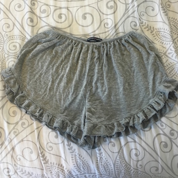 gray brandy Melville shorts
