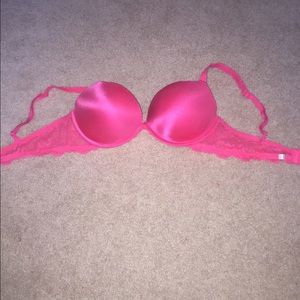 VS Pink push up bra