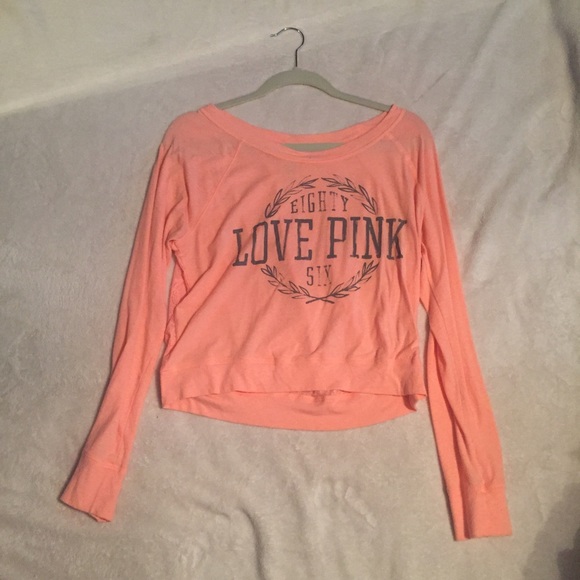 Long sleeve, lace back shirt