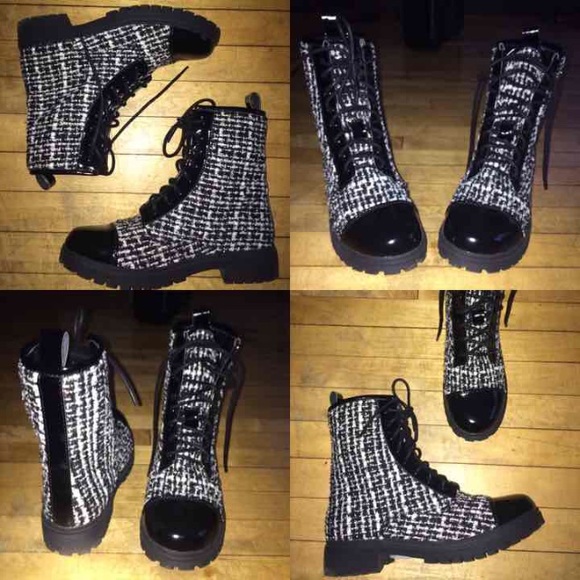 NWOT boots 6.5