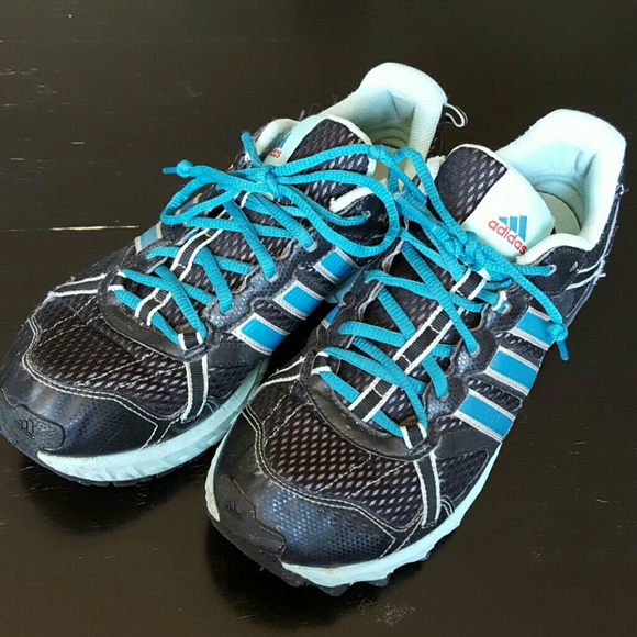 Adidas Tennis Shoes
