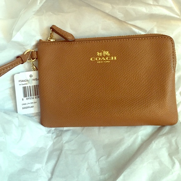 NWT Coach wristlet