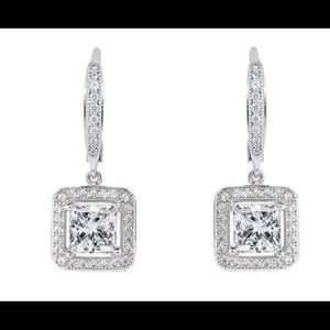 Swarovski Earrings ⚡️1HR SALE⚡️