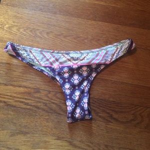 Adorable bikini bottoms