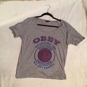 Obey tshirt