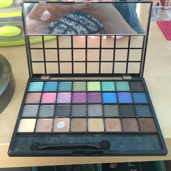 ELF palette - Picture 2 of 4
