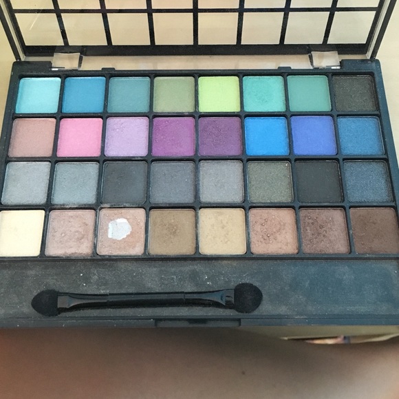 ELF palette - Picture 3 of 4