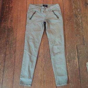 AMERICAN EAGLE ARMY PANTS SIZE ZERO