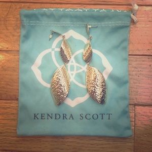 Kendra Scott Beautiful Gold Dangle Earrings