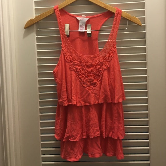 Sleeveless tunic