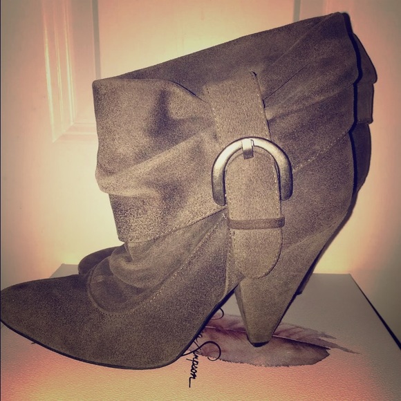💚 Jessica Simpson Slouch Bootie