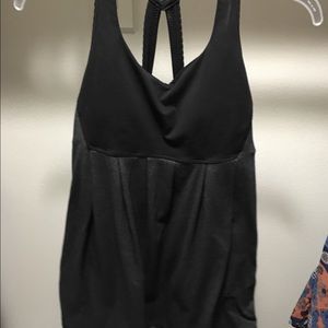 Lululemon top