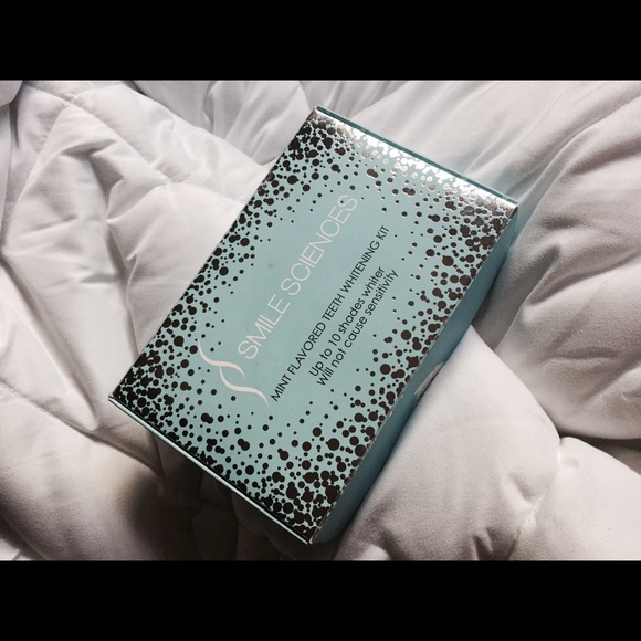Smile Sciences mint teeth whitening kit