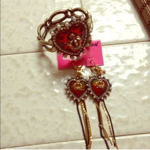 Betsey Johnson Royal Engagement Bracelet & Earring
