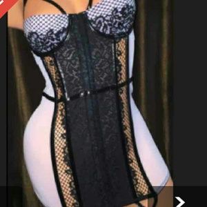 VS lingerie corset