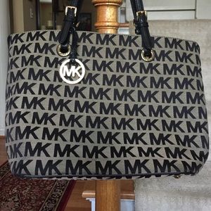 Michael Kors Jet Set!