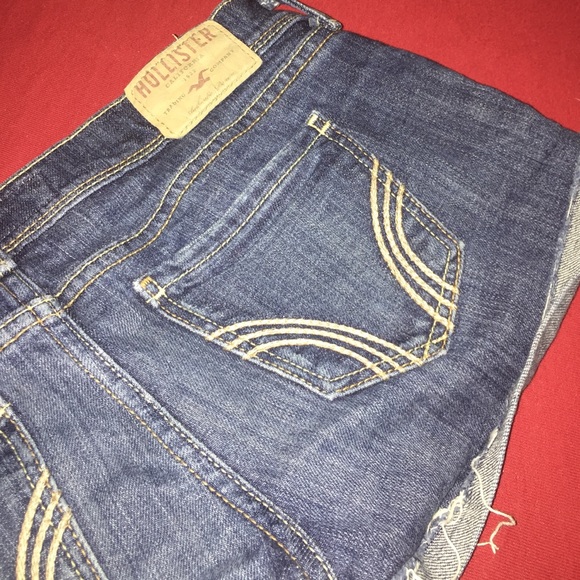 Hollister jeans shorts - Picture 2 of 2