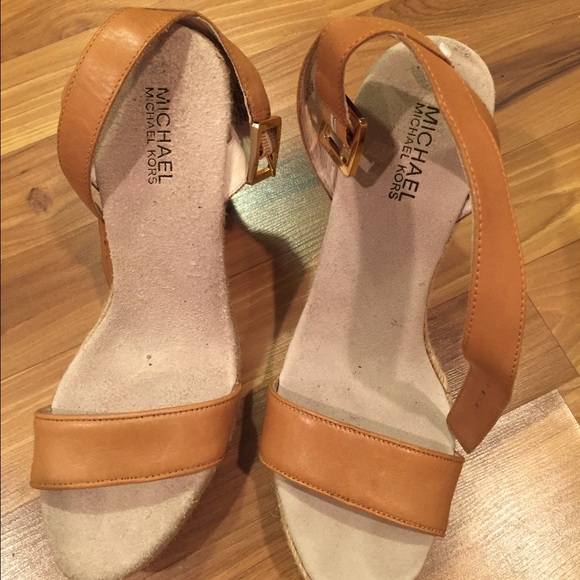 Michael kors wedges