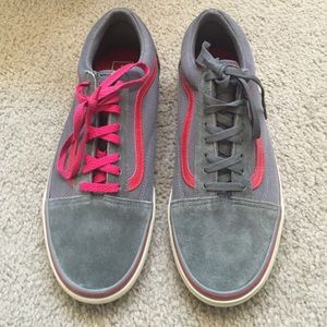 VANS Men's Sneakers Size 10 New