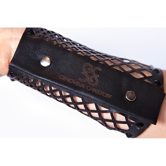 Anna Bracelet - image 2