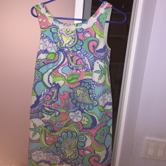 Lilly Pulitzer shift dress