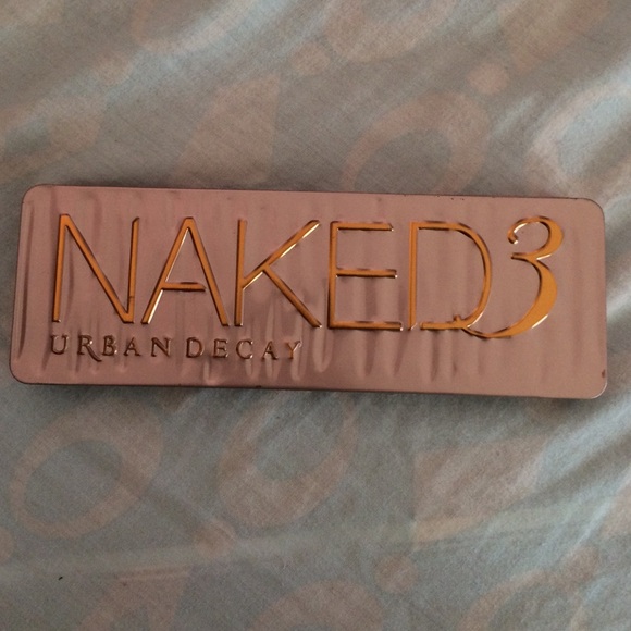 URBAN DECAY NAKED 3 PALETTE NOT AUTHENTIC