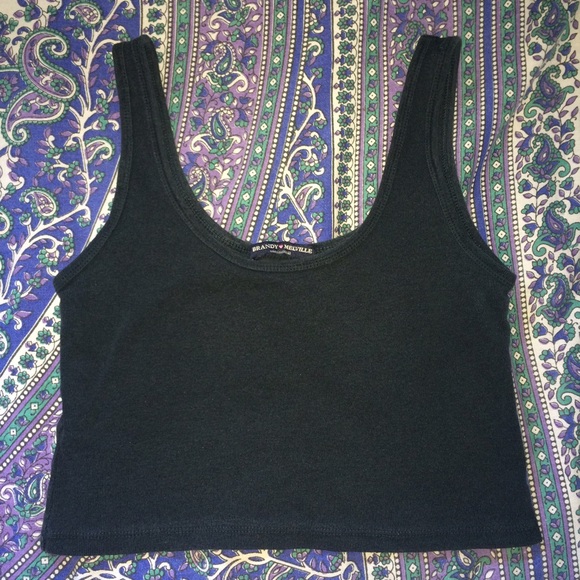 Brandy Melville crop top